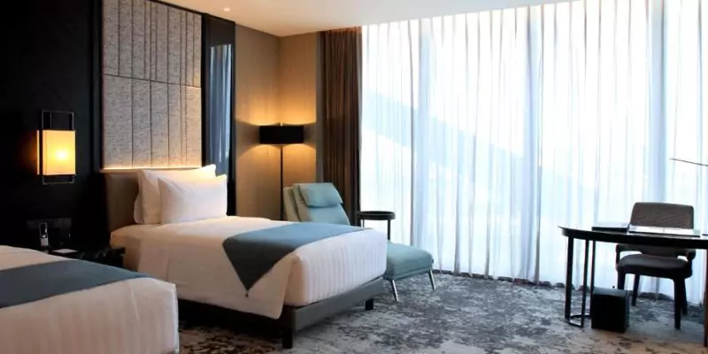 Last-minute hotel deals